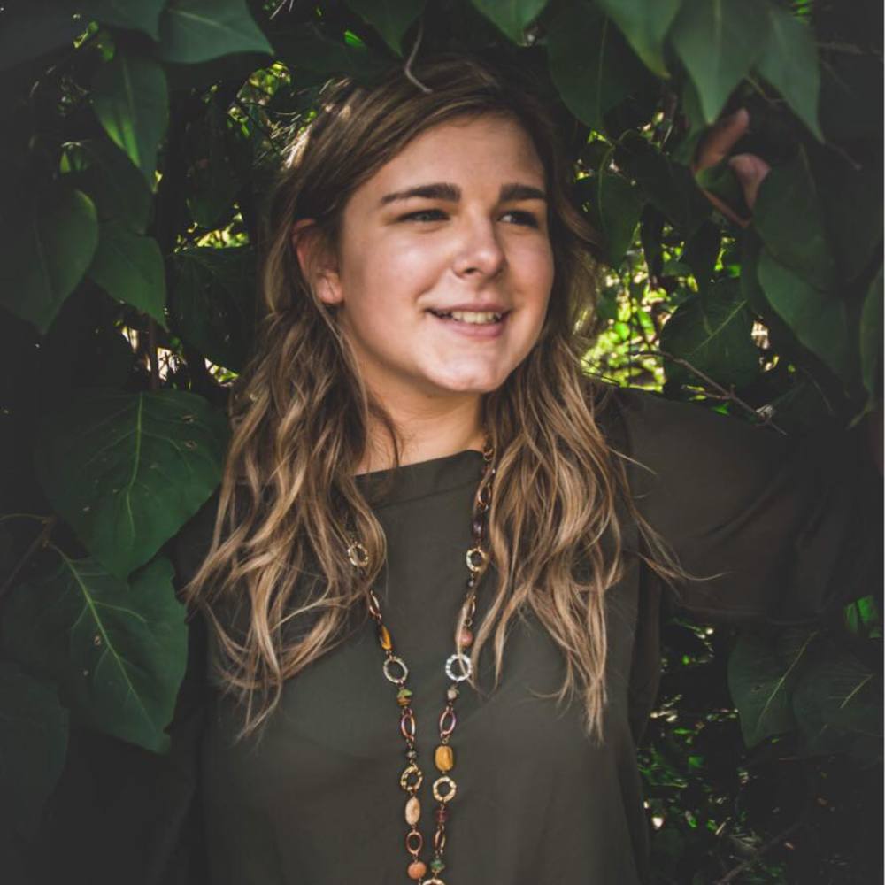 Meet your Posher, Clarice